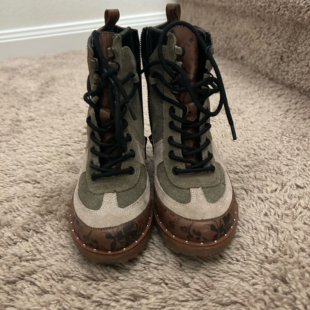 Like New, only worn once